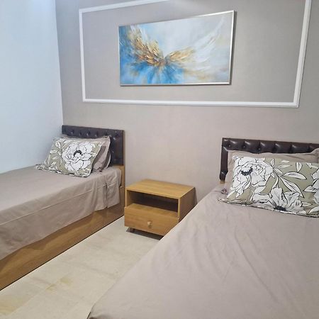 La Perle Bleue Apartment La Goulette Bagian luar foto