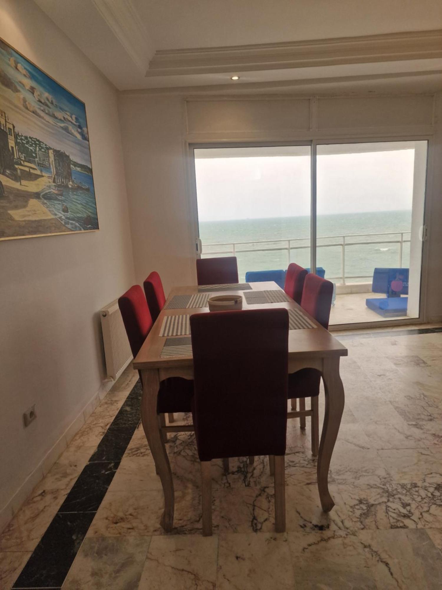 La Perle Bleue Apartment La Goulette Ruang foto