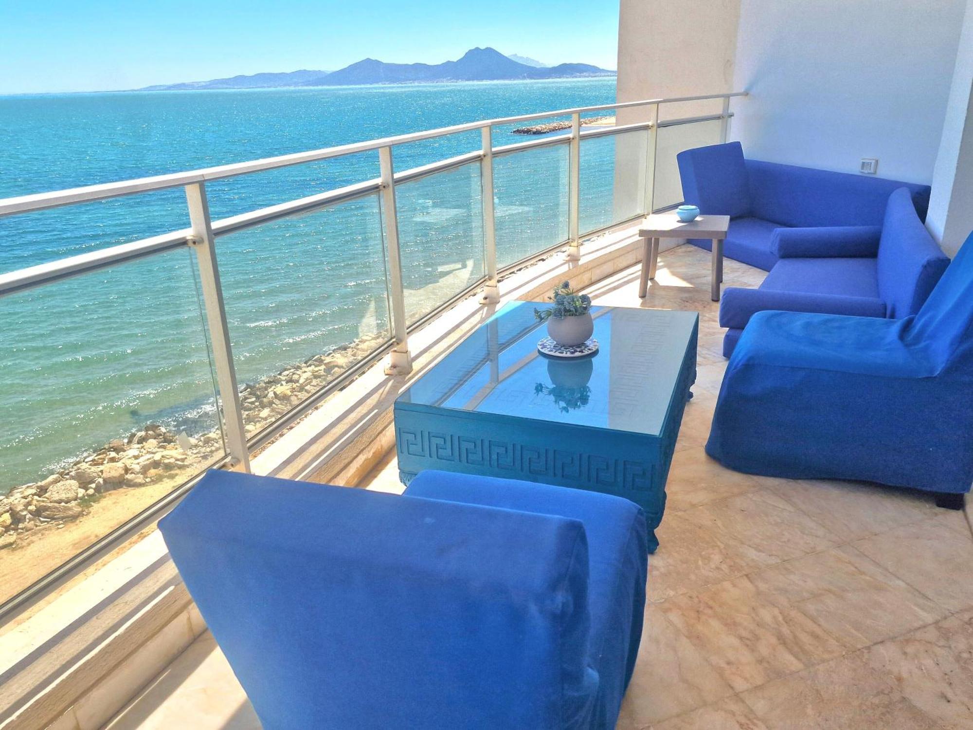 La Perle Bleue Apartment La Goulette Bagian luar foto